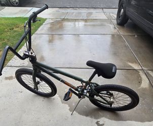 Mongoose BMX Bike Matte Green