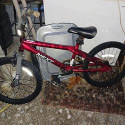 Next Wipe Out Bike