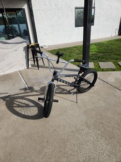Grey mongoose REBEL Bike