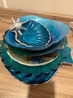 Plates / bowls