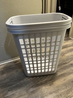 Laundry basket