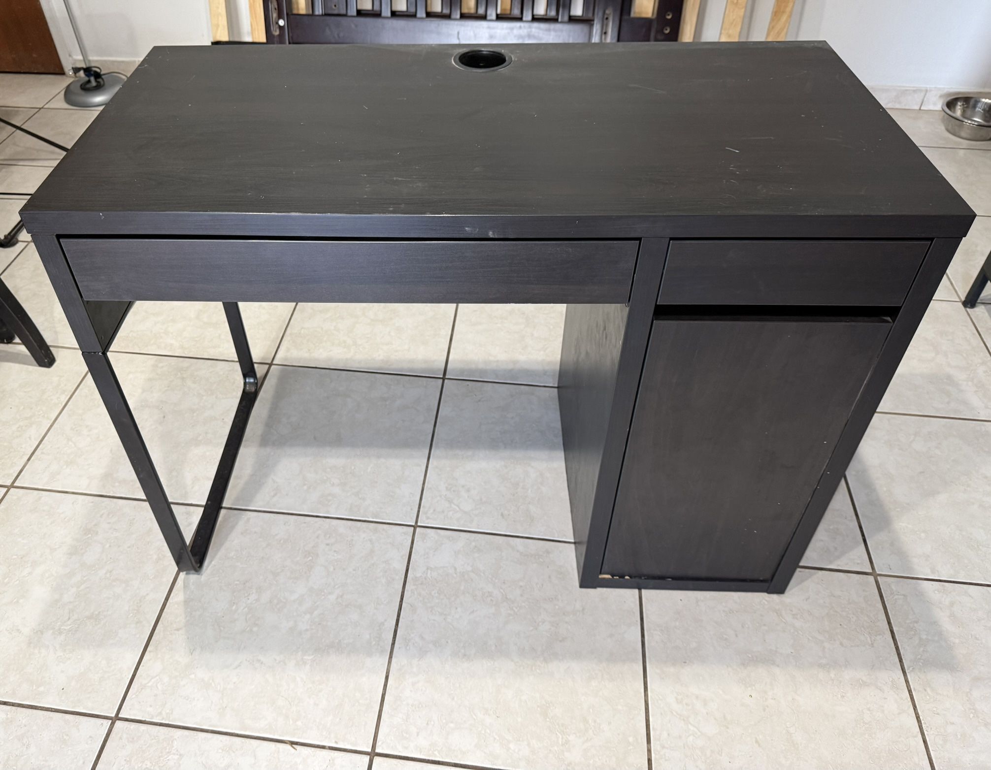 Student Desk