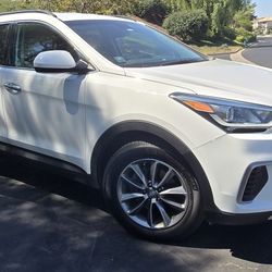 2017 Hyundai Santa Fe 