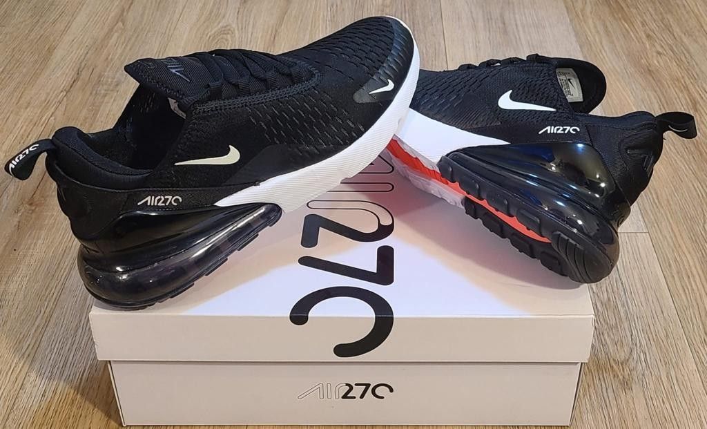 Nike Air Max 270 Size 8 For Women