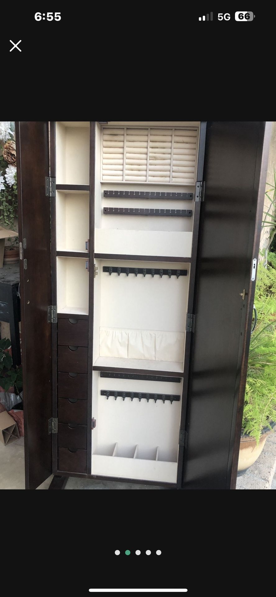 Mirror Jewelry Cabinet With Lock & Key