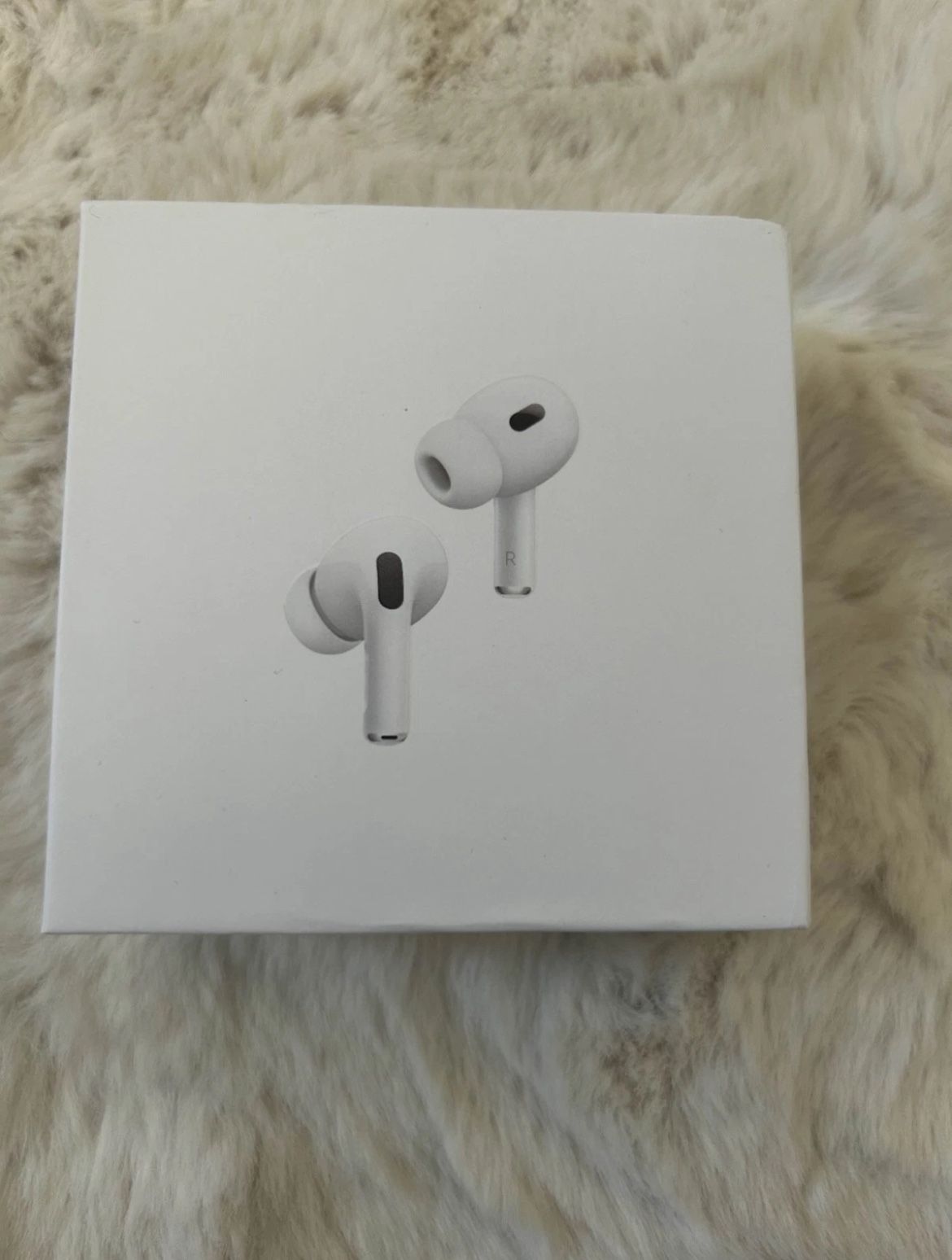 AirPods Pro 2nd Generation with Magsafe Wireless Charging Case (USB-C)
