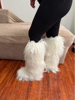 Rave Fur Boots