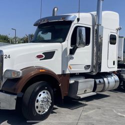 2018 Peterbilt 