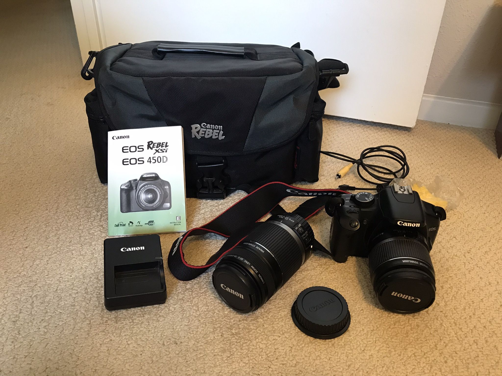 Excellent Condition Canon EOS 450D With 2 Lenses And Very Nice Camera Bag (Does Not Take Video)