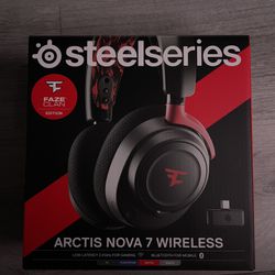 Steel Series Arctis Nova 7 Headset 