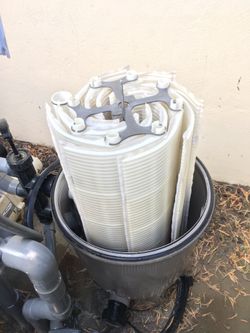 Filter cleans