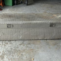 Truck Tool Box.  Cheap. $85