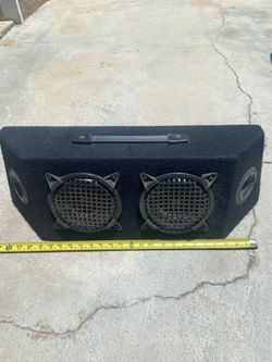 Speaker box