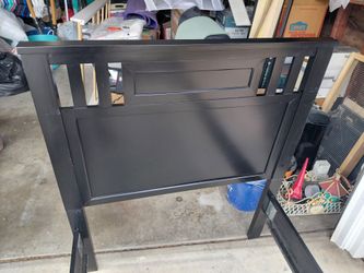 Twin bed frame