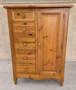 Solid Pine Dresser