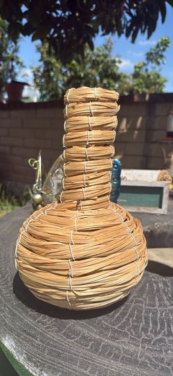 Woven outdoor vase