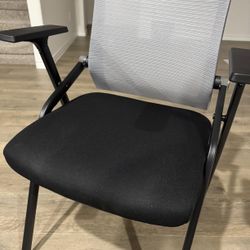 2 Folding Office Chairs