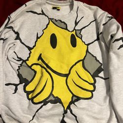 smiley sweatshirt from chinatown market (Original)