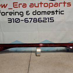 2022 MERCEDES BENZ EQB250 EQB350 TAIL LIGHT  LED REAR CENTER 2023 2024