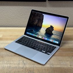 2020 MacBook Pro 13” - M1 - 8GB - 256GB SSD