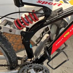26” Specialized FSR Sport Med/ Large Rock Shox LX
