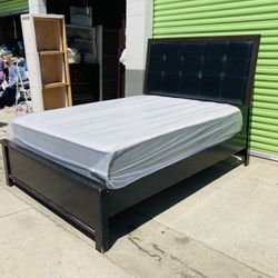 Queen Bed