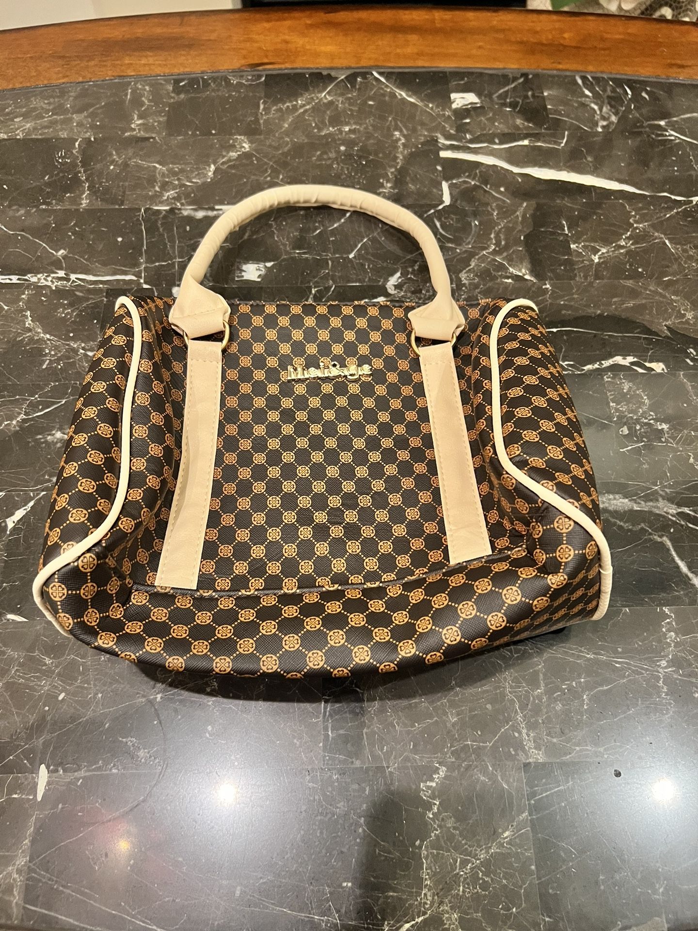 Women’s Purse/Bag (Brown)