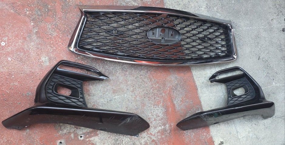 Gril Delnatero Y Cover D La Luz D Niebla D EL Infiniti Q50 RED Sport