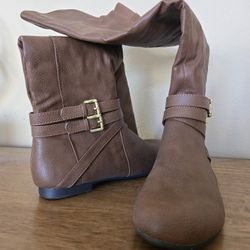 Women's Fergalicious by Fergie Brown Knee High Rodeo Boots Buckle Zip Sz 8.5