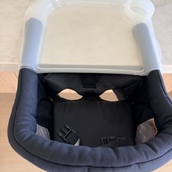 Inglesina fast table high chair with tray table