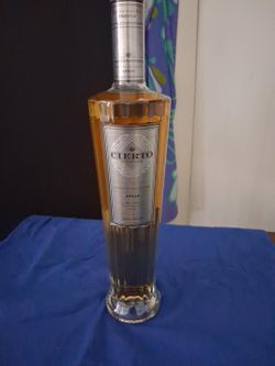 Cierto tequila anejo reserve collection
