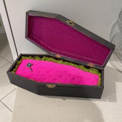 Crafted - Monster High Doll Coffin 