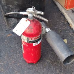 Large CO2 Extinguisher 
