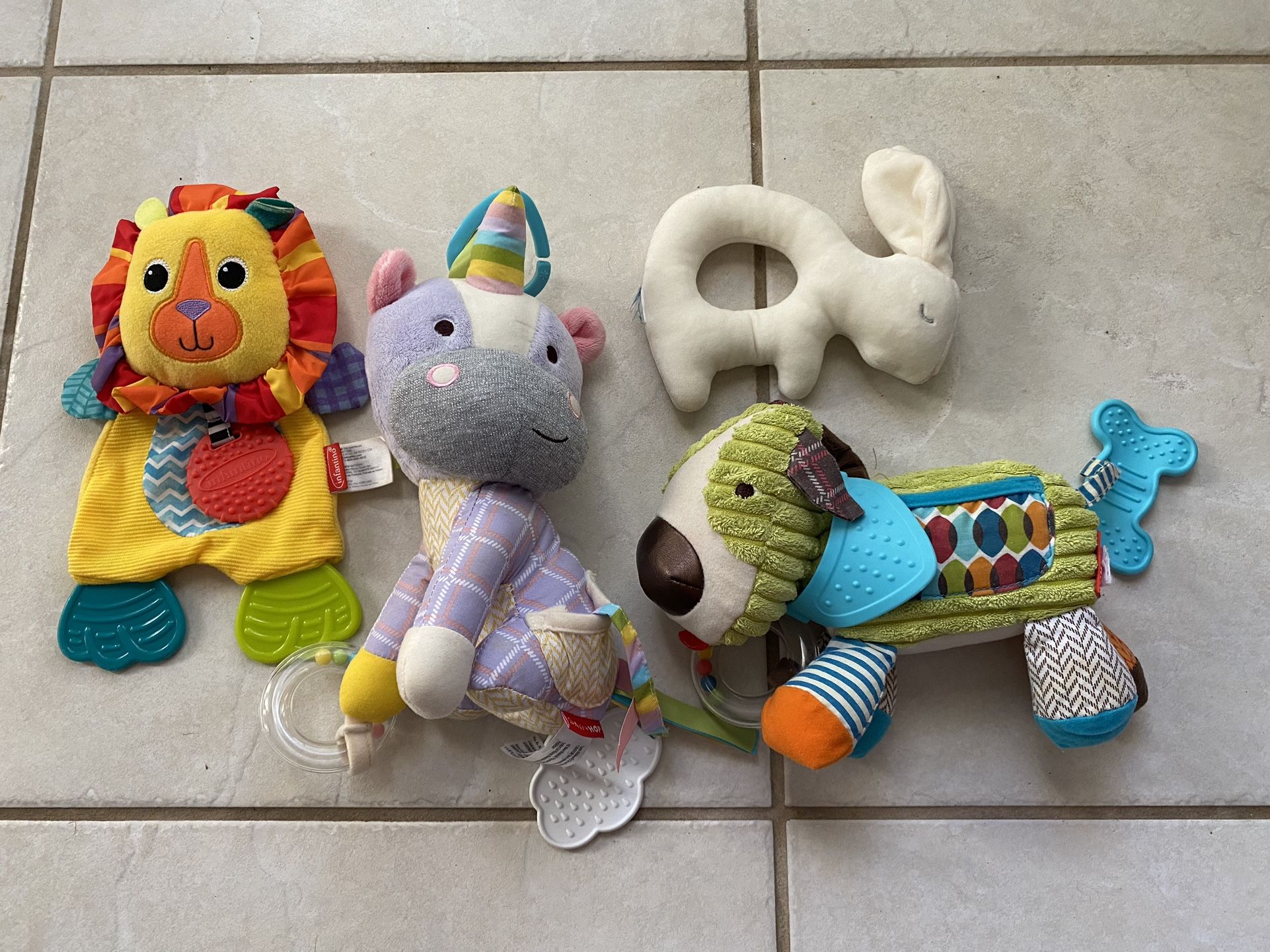 Skip Hop Bandana Buddies Stroller Toy puppy, unicorn, lion and bunny lot plush