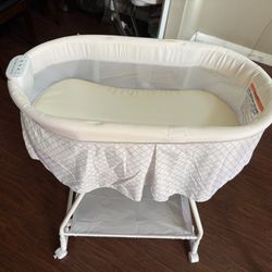 Baby bassinet 