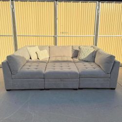 Gray Costco Thomasville Modular Sectional Couch Sofa & Ottoman