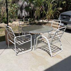 Patio Table And Chairs 
