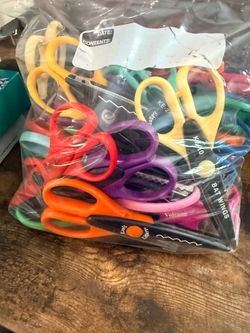 Craft scissors
