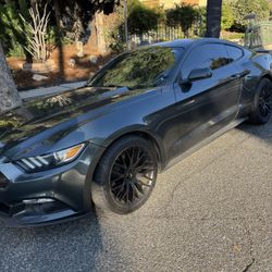 2015 Ford Mustang Ecoboost  Premium