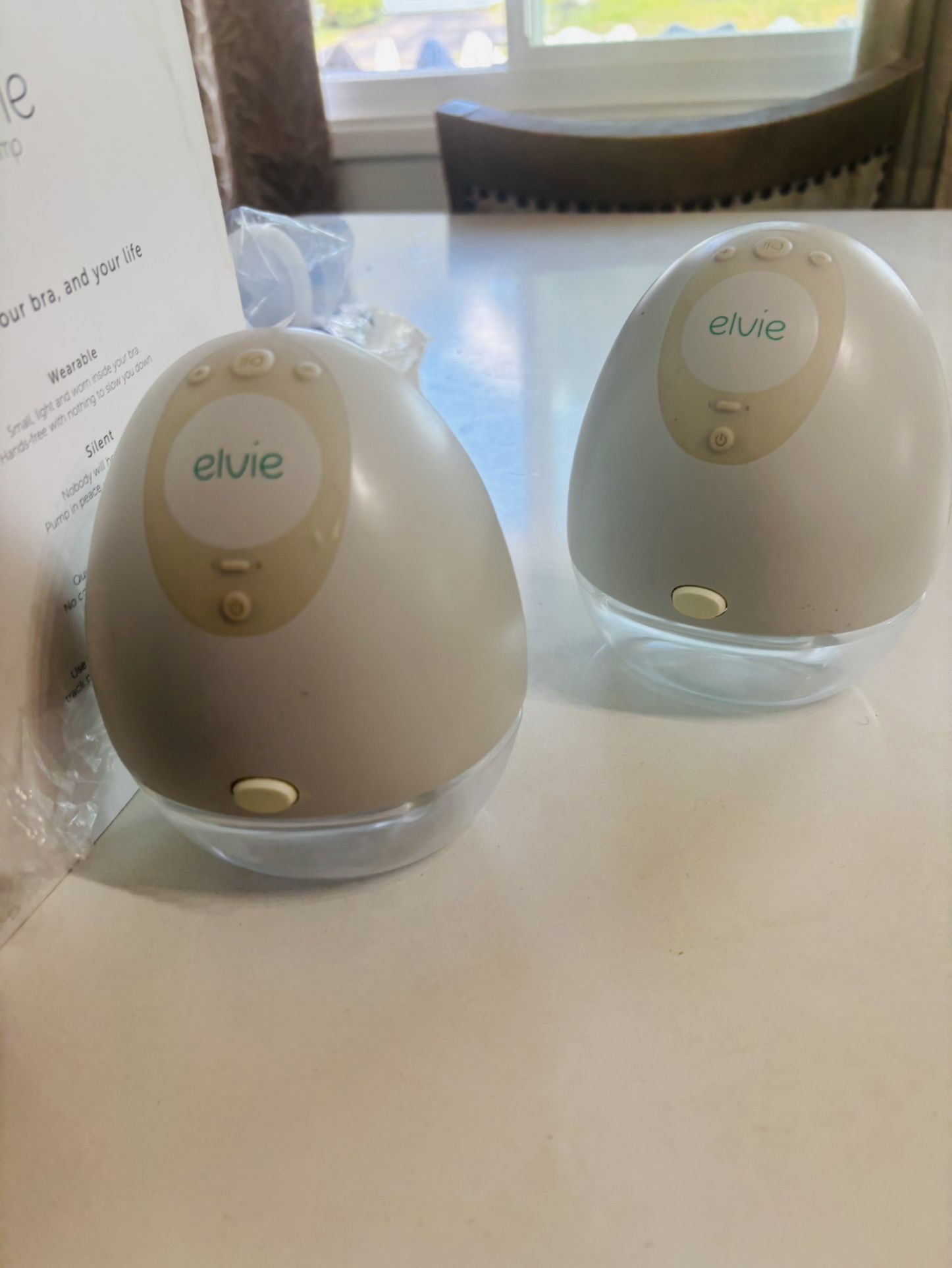 Elvie Breast milk Pump Hand -Free