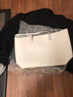 Pink Victoria’s Secret purse new white leather