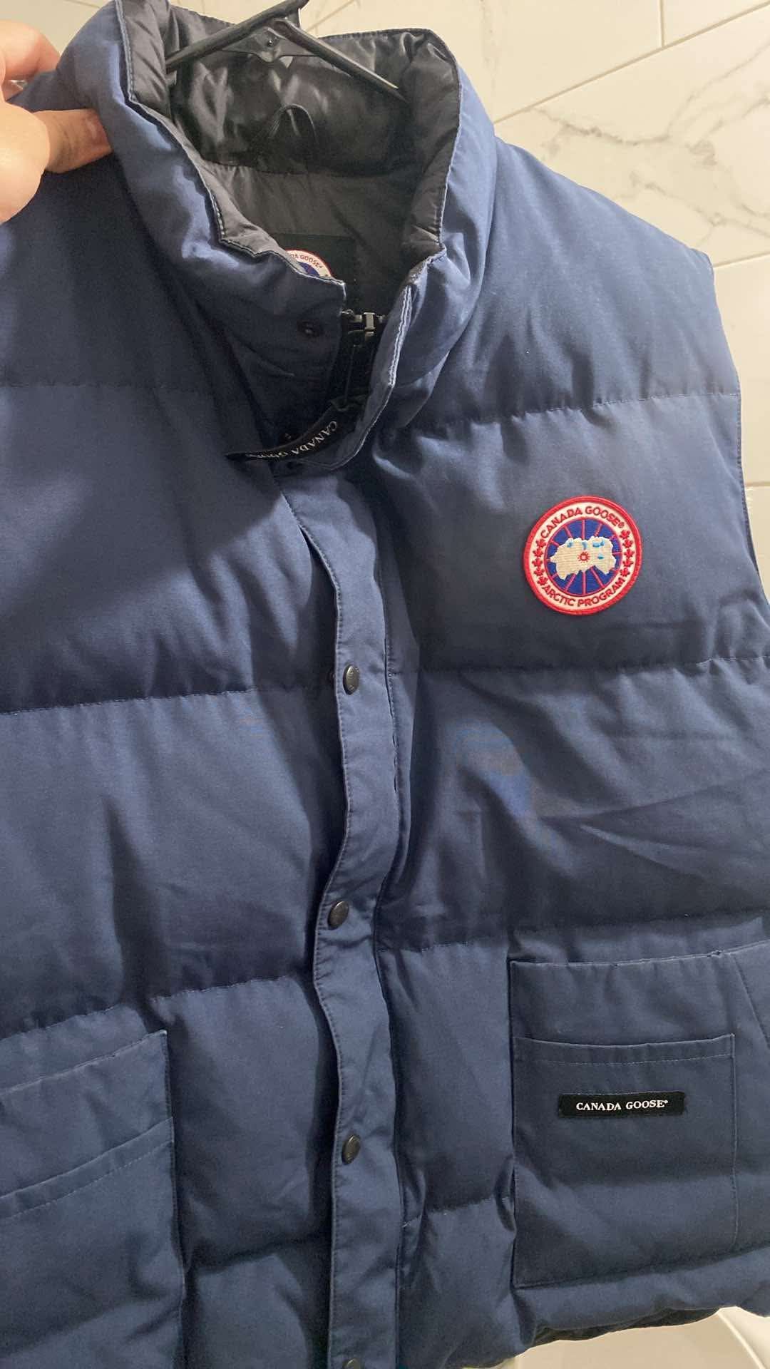 Canadian Goose Vest Navy Blue