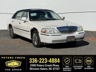 2004 Lincoln Town Car