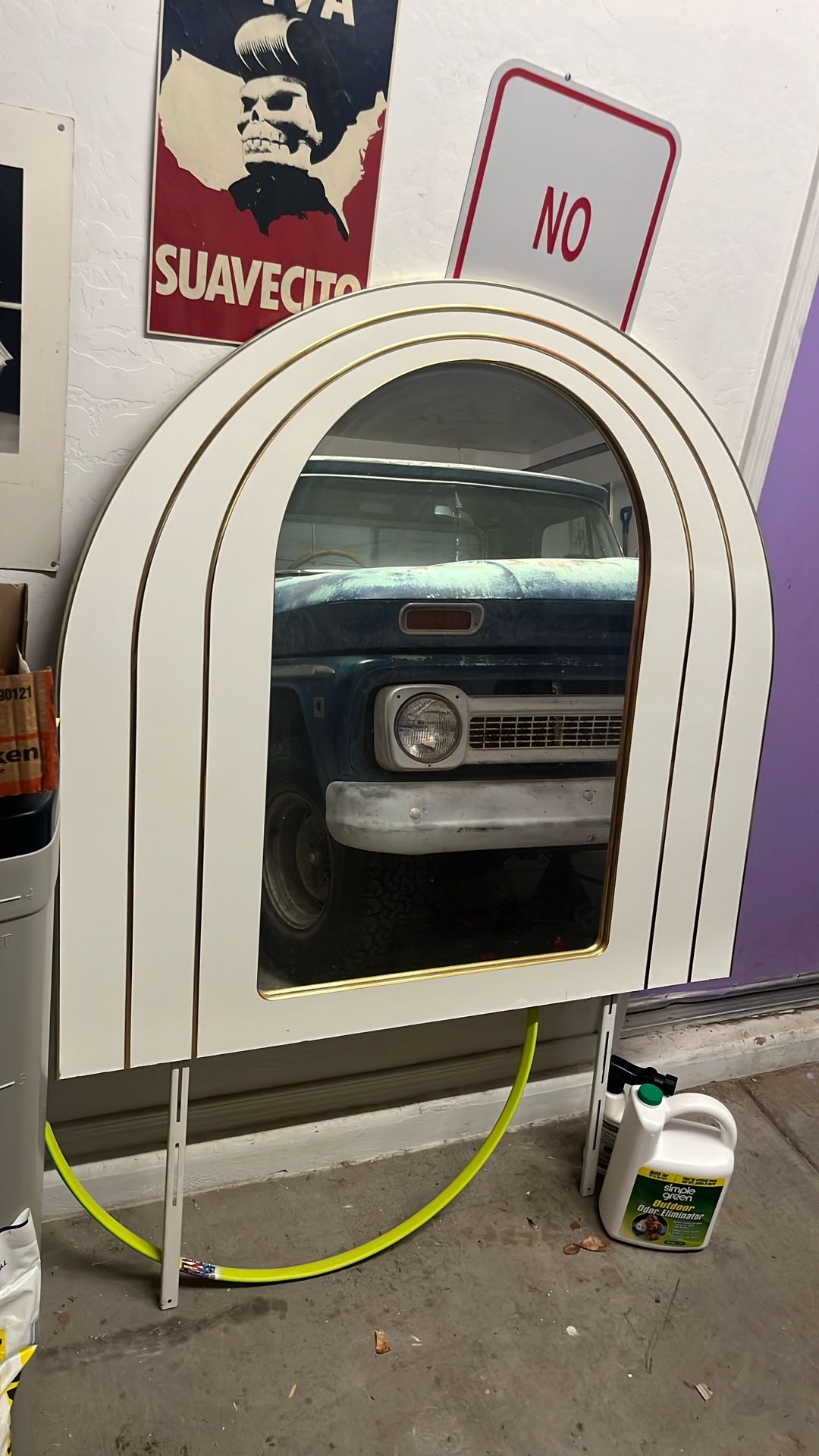 White And Gold Arched Mirror Dresser