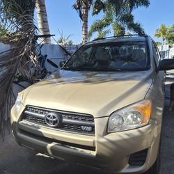 Toyota. RAV 4.     2009 UNA SOLA DUEÑA 