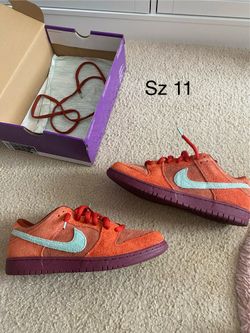 Nike SB Dunk Low “Mystic Red Rosewood” Size 11