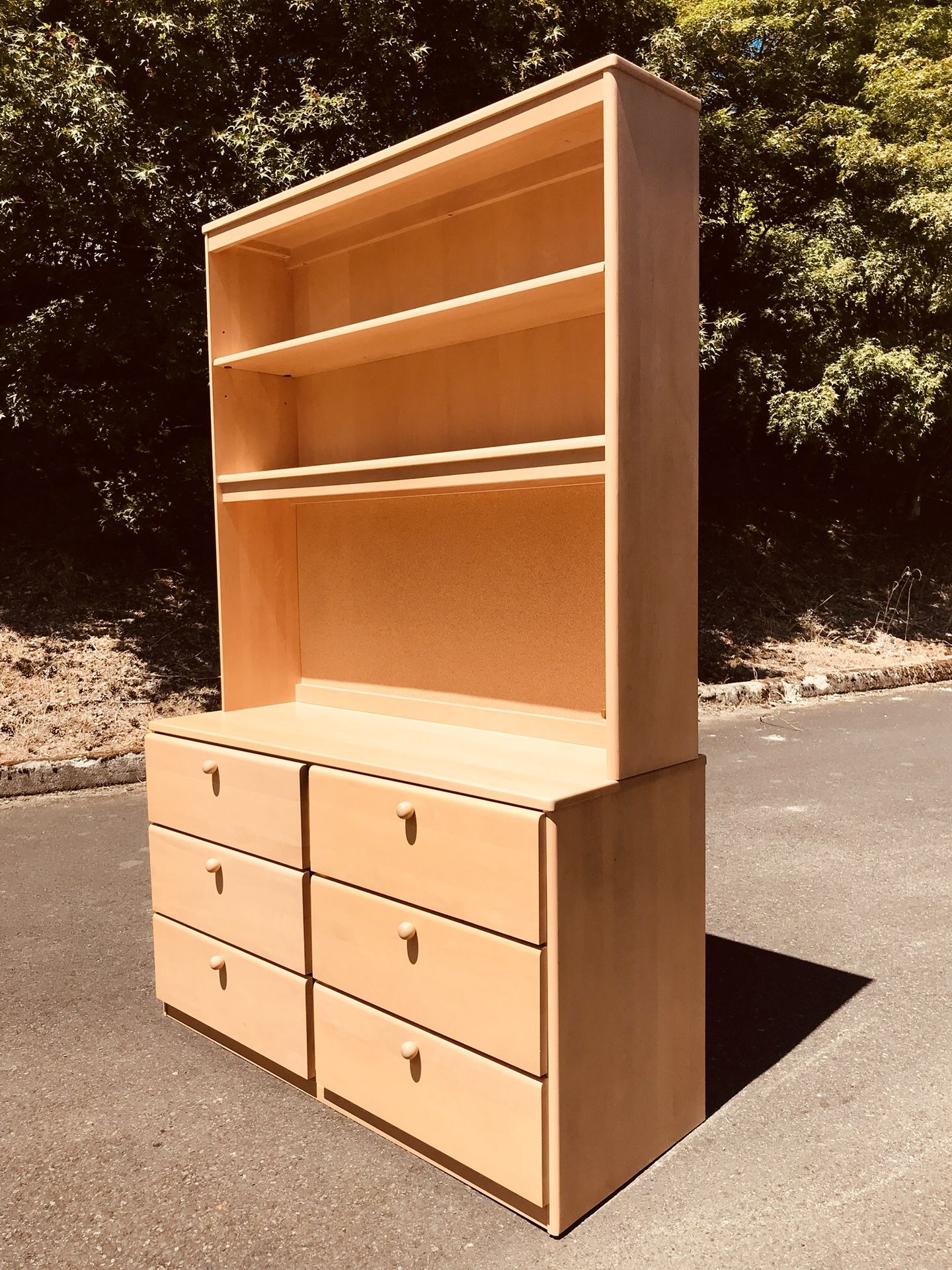 Blonde 6 Drawer Dresser w/ Bookcase Hutch - Baronet Furniture