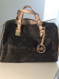 Micheal Kors Handbag