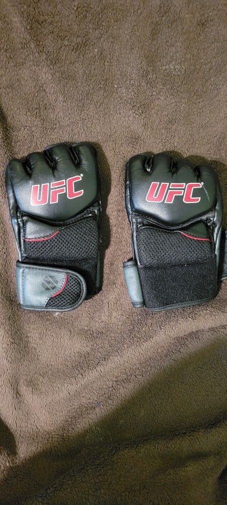 UFC Fitness Gloves