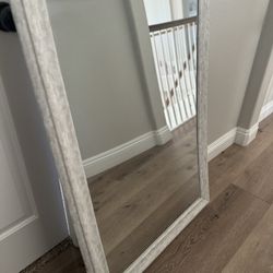 Like New Mirror